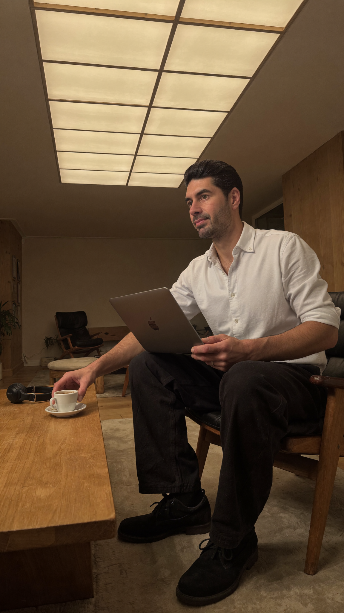 DTC operator reviewing a shared campaign and brand context workspace